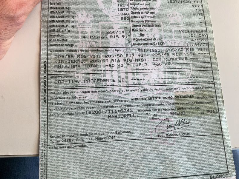 Volkswagen Golf VI 1.6 TDI Sport 2011 – снимка 21