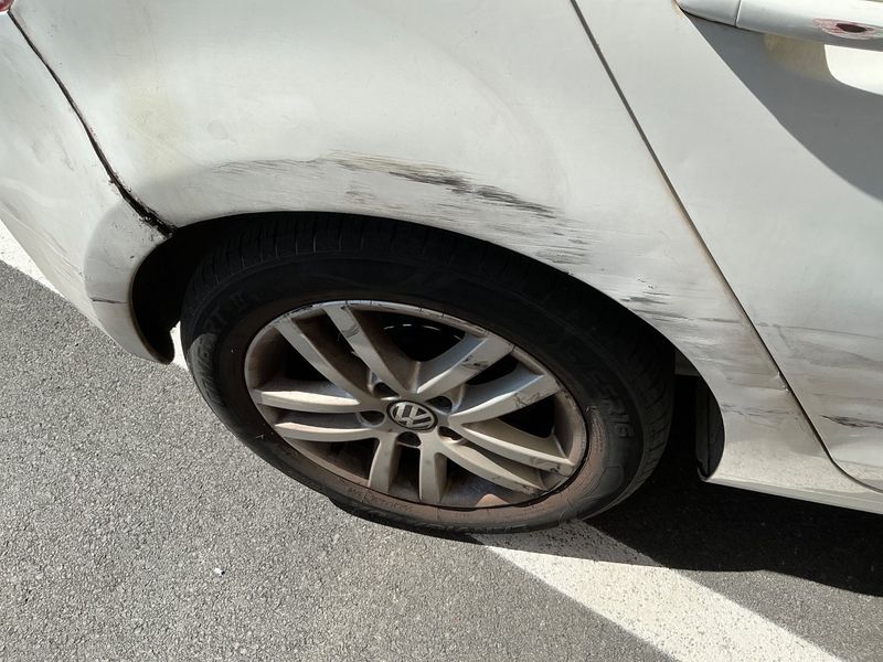 Volkswagen Golf VI 1.6 TDI Sport 2011 – снимка 23