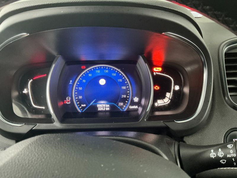 Renault Grand Scenic 1.7 BLUE dCi BOSE-Edition — zdjęcie 13