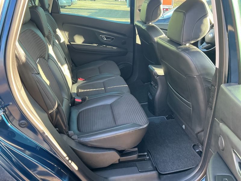 Renault Grand Scenic 1.7 BLUE dCi BOSE-Edition — zdjęcie 14