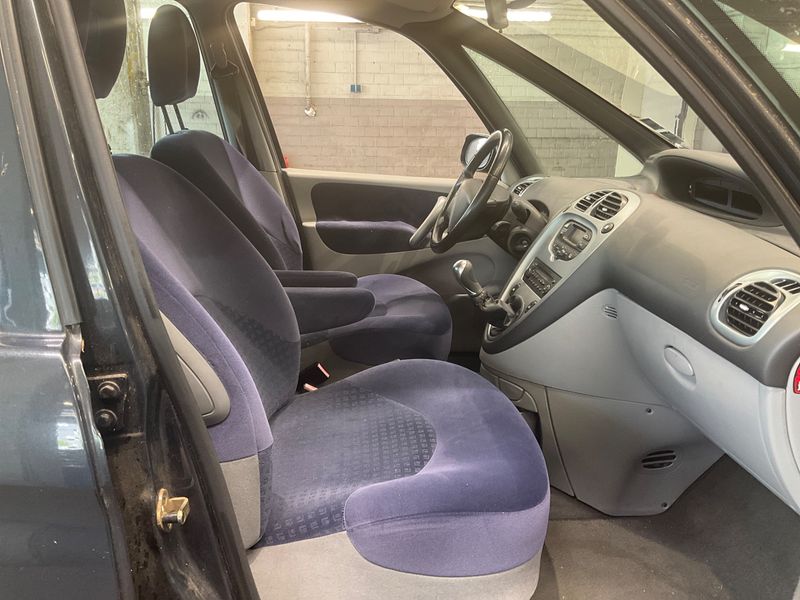 Citroen Xsara Picasso 1.6 Exclusive — zdjęcie 3