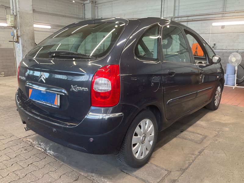 Citroen Xsara Picasso 1.6 Exclusive — zdjęcie 2