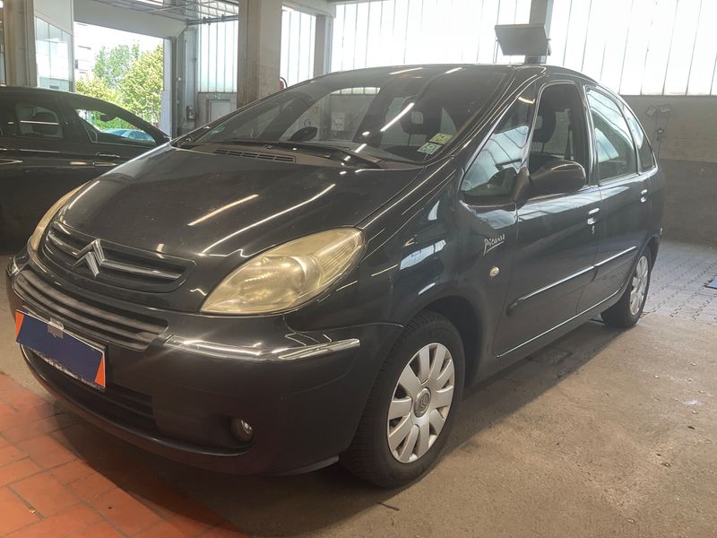 Citroen Xsara Picasso 1.6 Exclusive — zdjęcie 1