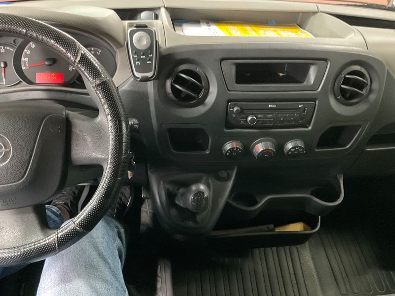 Opel Movano 2.3 CDTI HKa L2H2 3,3t — zdjęcie 12