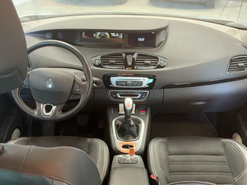 Renault Scenic 1.5 dCi BOSE Edition — zdjęcie 12