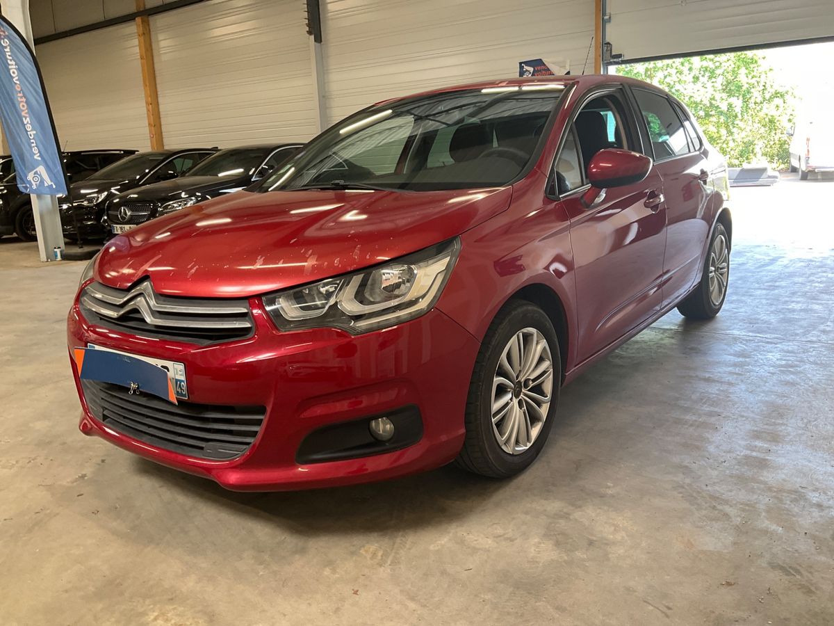 Citroen C4 2015 — photo 1