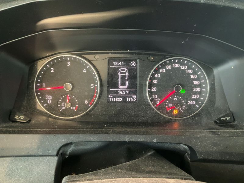 Volkswagen T6 Caravelle 2.0 TDI Comfortline lang — zdjęcie 13