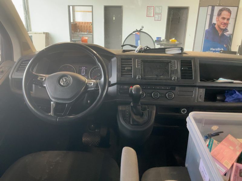 Volkswagen T6 Caravelle 2.0 TDI Comfortline lang — zdjęcie 12