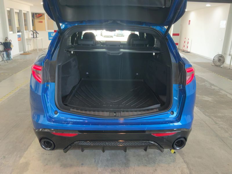 Alfa Romeo Stelvio 2.0 Turbo Veloce Q4 — zdjęcie 10