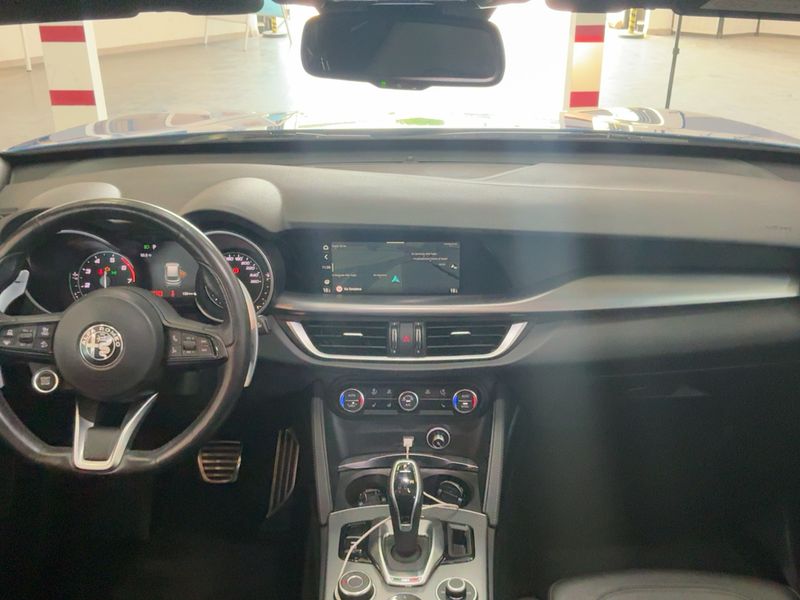 Alfa Romeo Stelvio 2.0 Turbo Veloce Q4 — zdjęcie 12