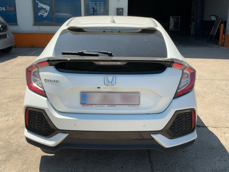 Honda Civic 1.0 VTEC Executive Premium — zdjęcie 5