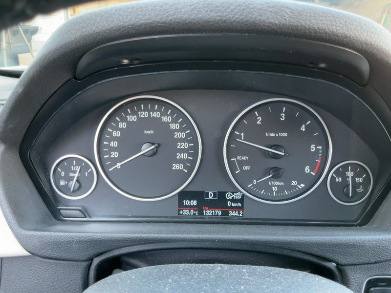 BMW 3er 320d Advantage 2019 – снимка 19