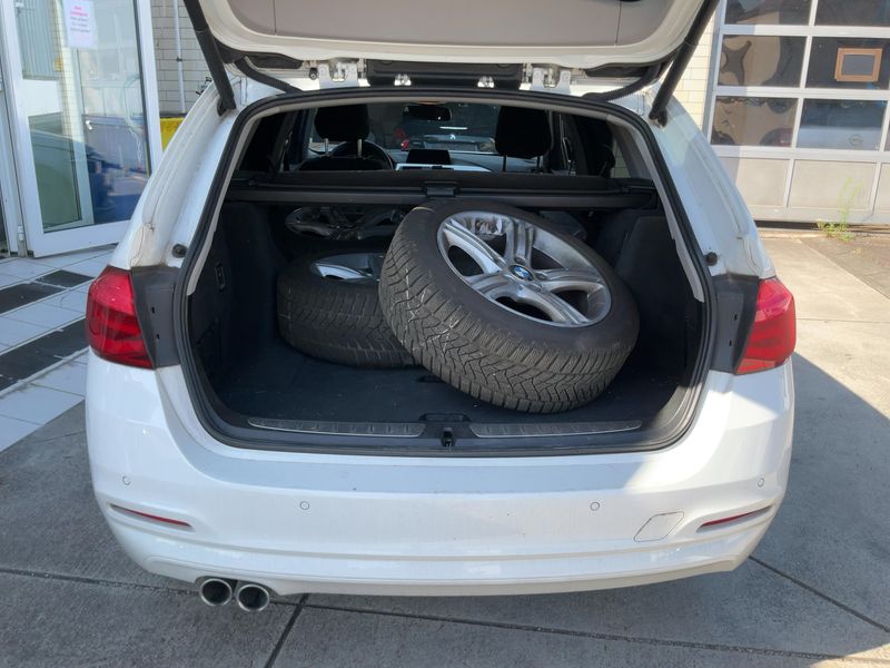 BMW 3er 320d Advantage 2019 – снимка 16