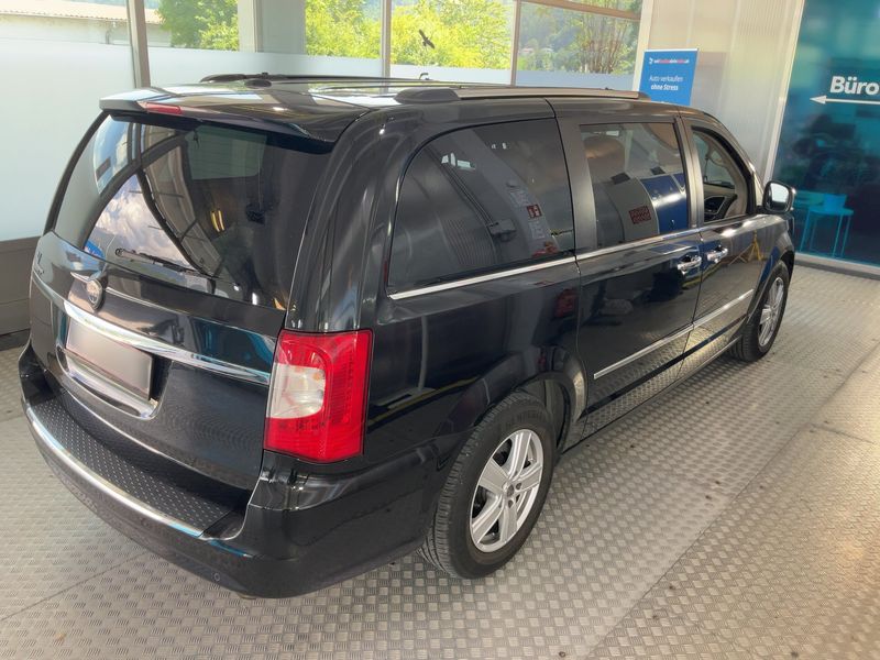 Lancia Voyager 2.8 JTDM Platinum — zdjęcie 6