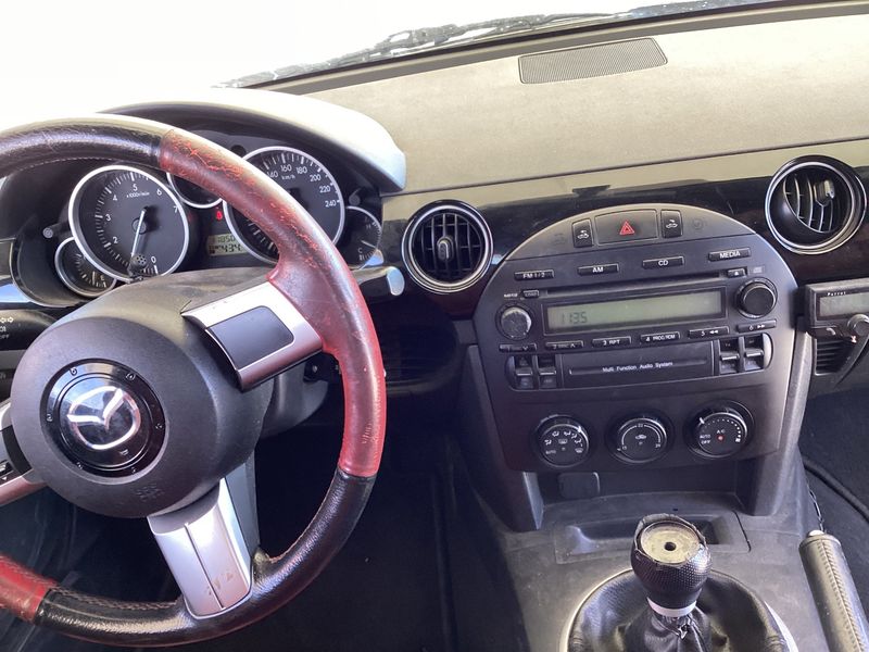 Mazda MX-5 1.8 High Fire — zdjęcie 12