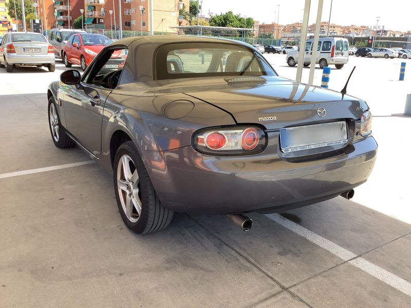 Mazda MX-5 1.8 High Fire — zdjęcie 3