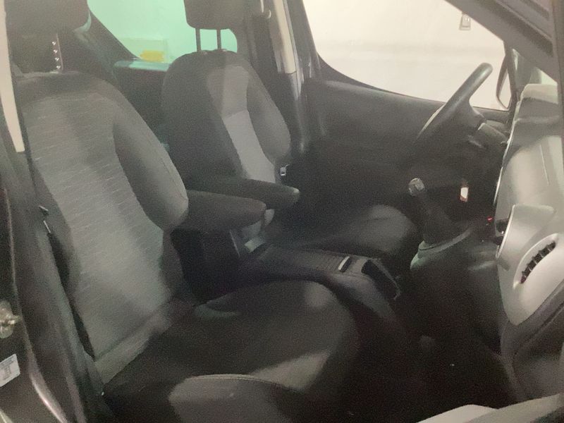 Citroen Berlingo 1.6 Blue-HDi 20 Aniversario Edition — zdjęcie 11