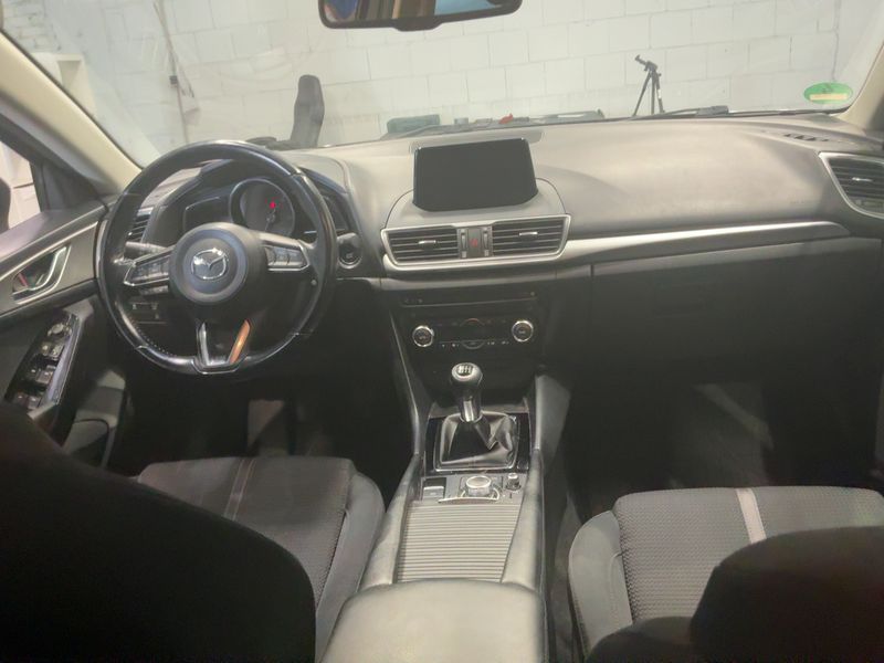 Mazda 3 2.0 Kizoku — zdjęcie 12