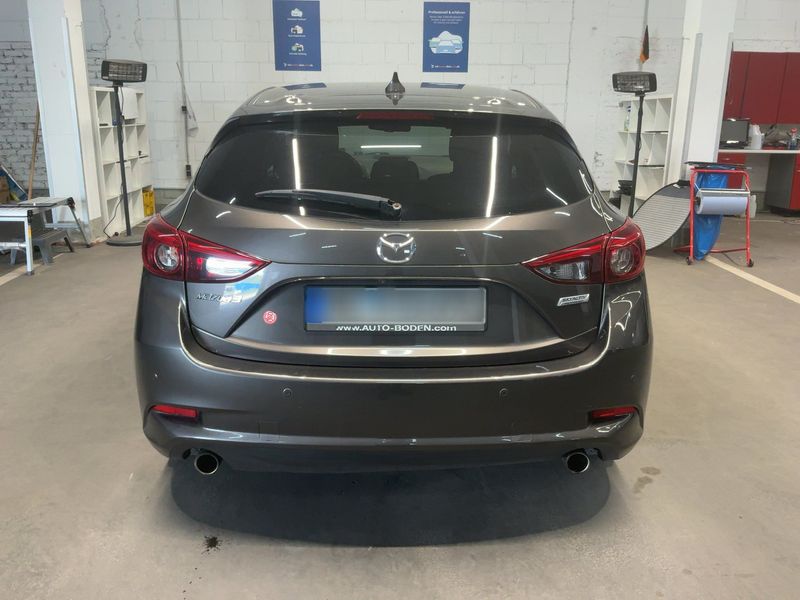 Mazda 3 2.0 Kizoku — zdjęcie 5