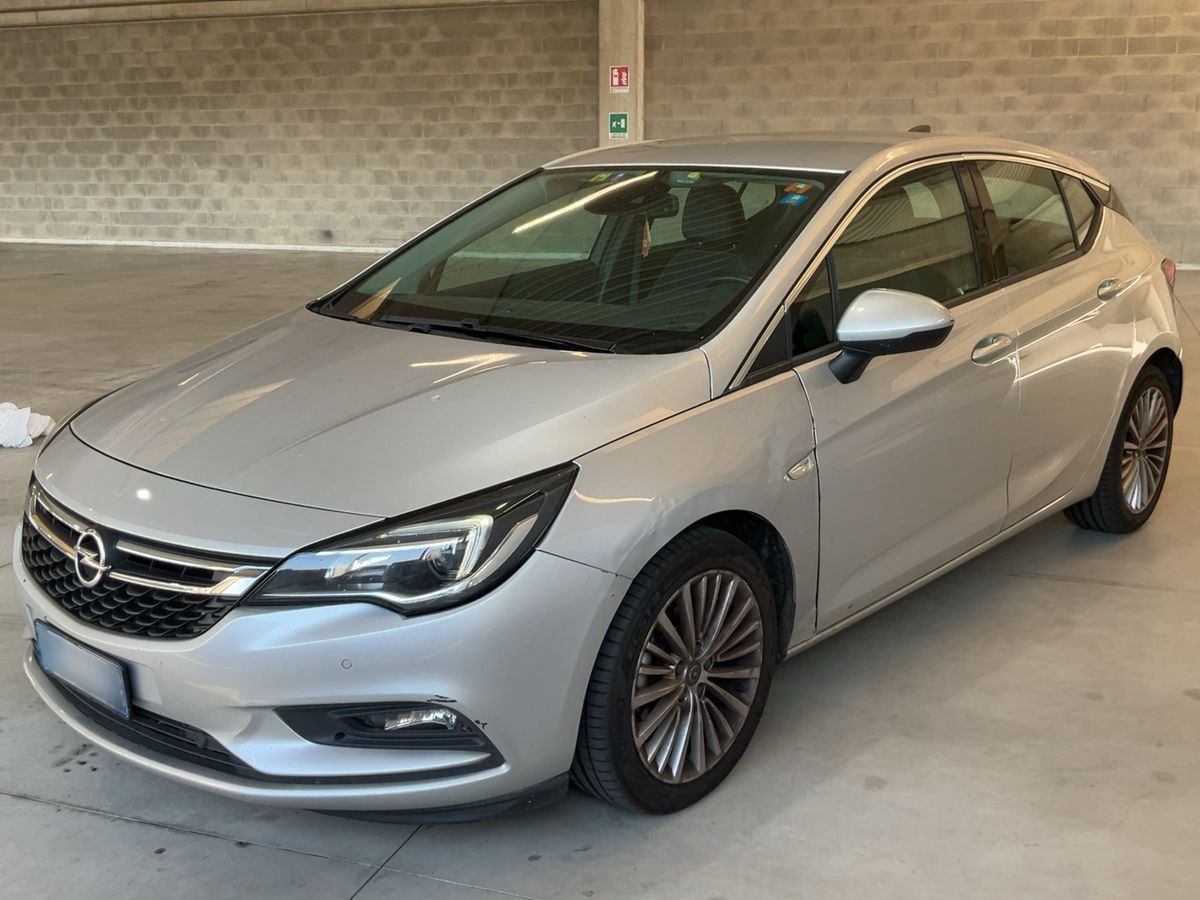 Opel Astra 2015