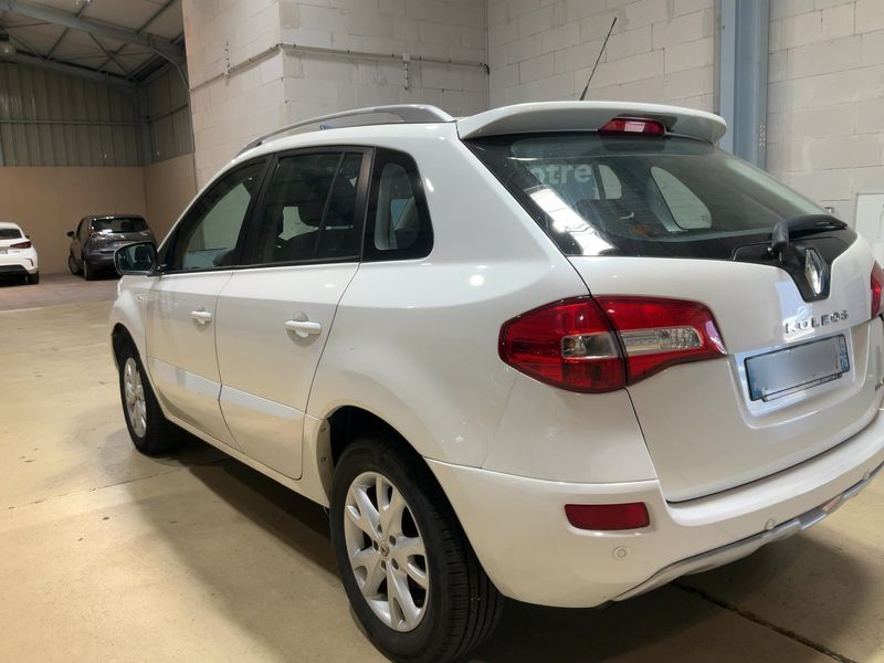 Renault Koleos 2.0 dCi Carminat — zdjęcie 3