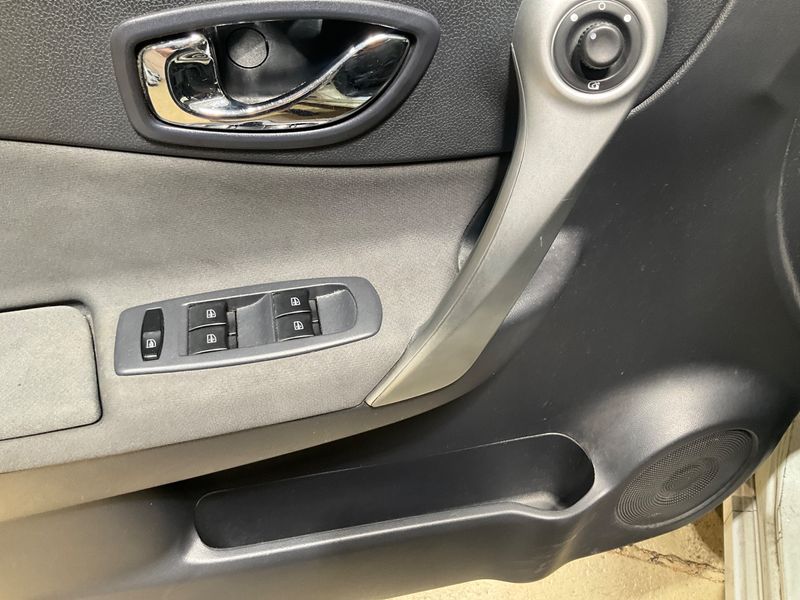 Renault Koleos 2.0 dCi Carminat 2010 – снимка 38