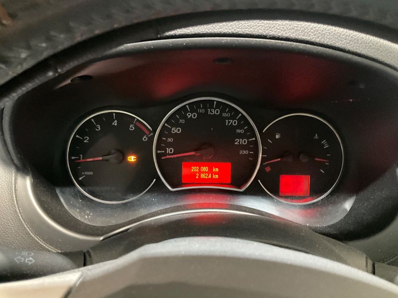 Renault Koleos 2.0 dCi Carminat — zdjęcie 13