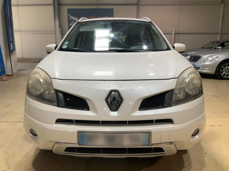 Renault Koleos 2.0 dCi Carminat — zdjęcie 9