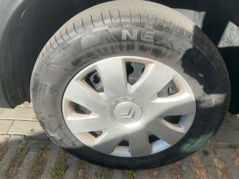 Nissan Qashqai 1.5 Turbodiesel Acenta 2012 – снимка 11