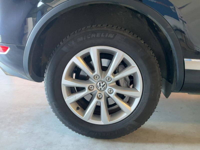 Volkswagen Touareg 3.0 V6 TDI BlueMotion Tech 2011 – снимка 9