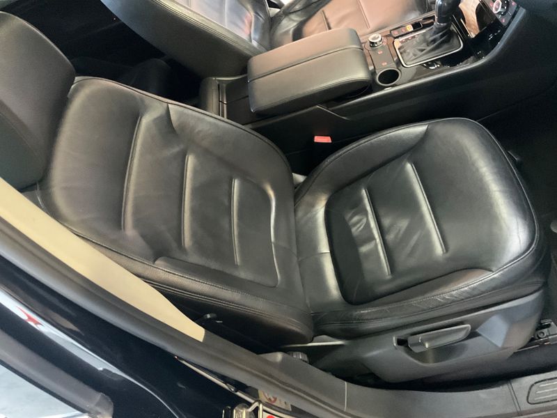 Volkswagen Touareg 3.0 V6 TDI BlueMotion Tech 2011 – снимка 24