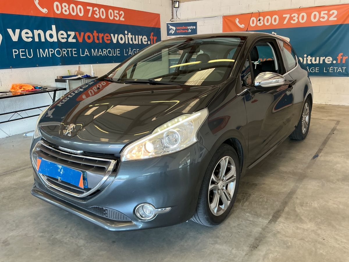 Peugeot 208 2013