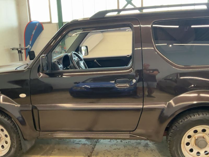 Suzuki Jimny 1.3 Club — zdjęcie 4