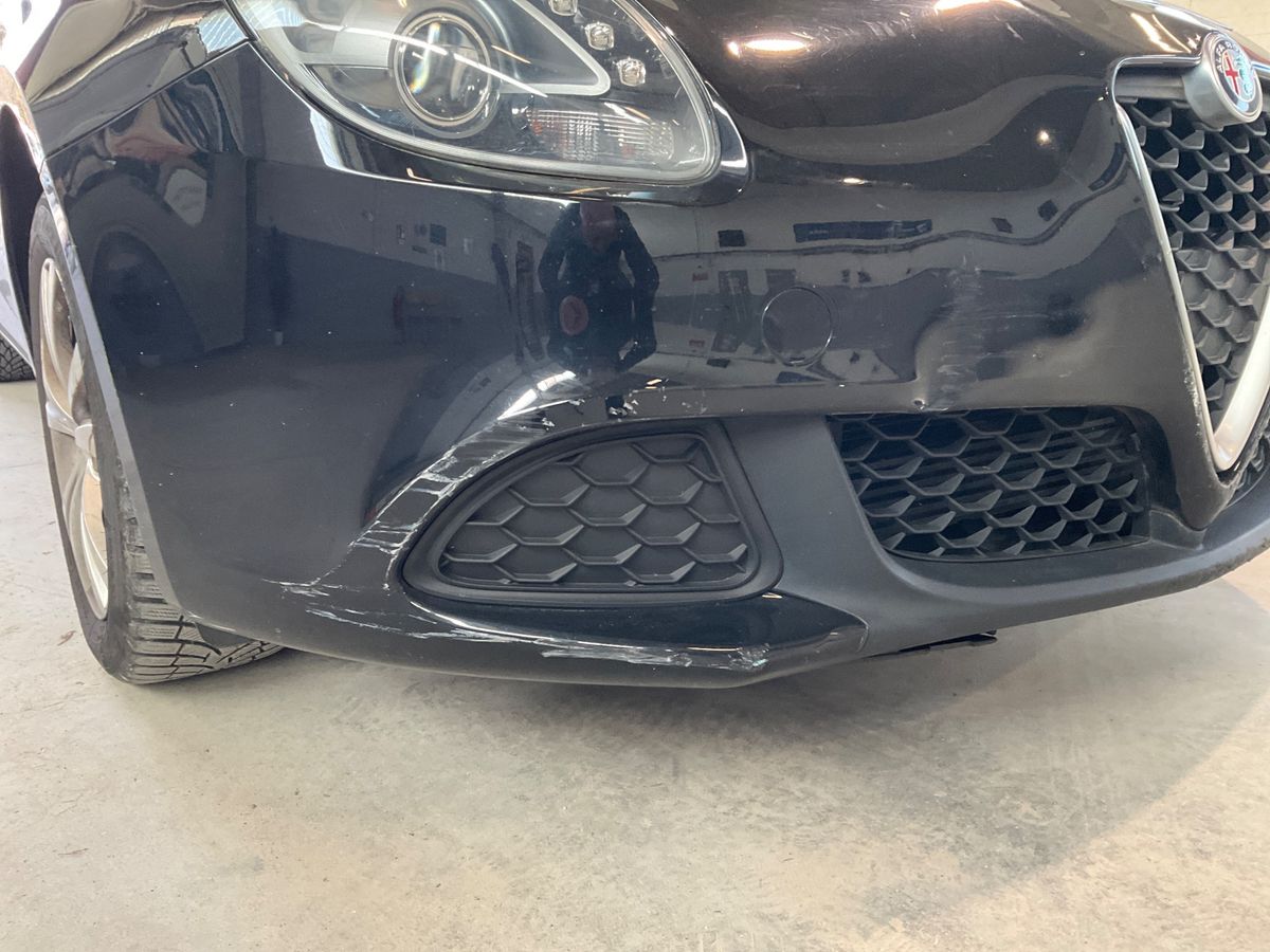 Alfa Romeo 2016 — photo 32