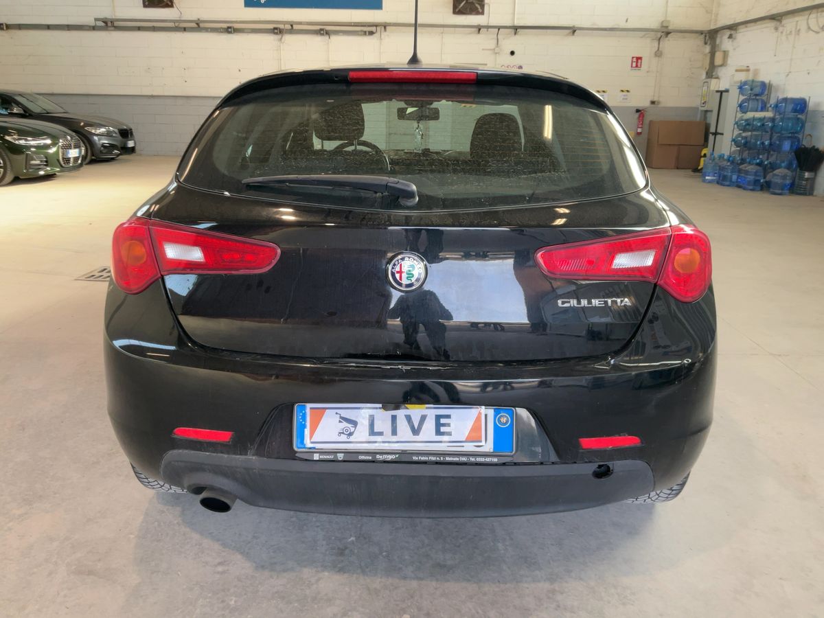 Alfa Romeo 2016 — photo 8