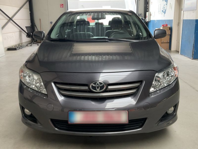 Toyota Corolla 1.4 D-4D Luna — zdjęcie 9