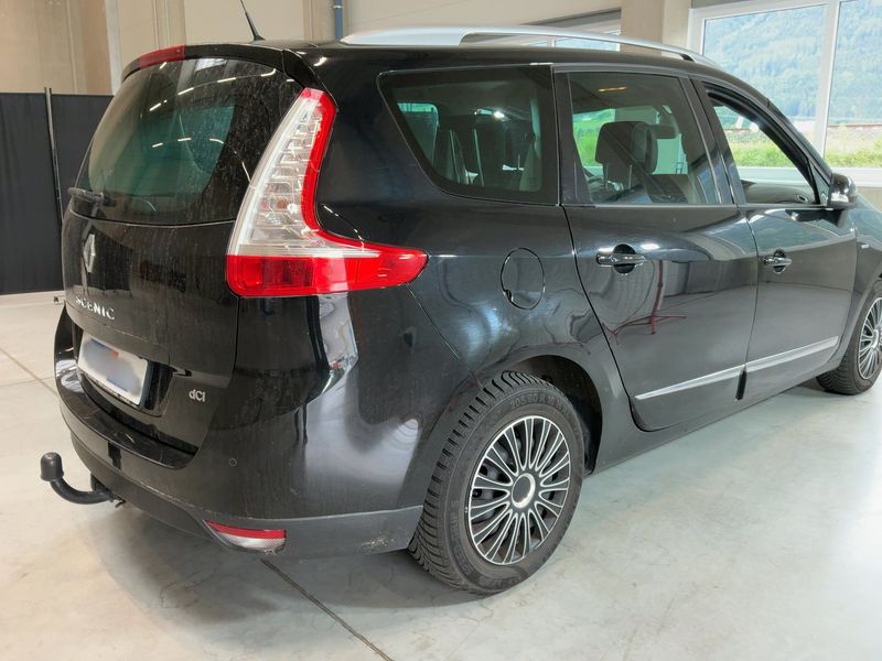 Renault Grand Scenic 1.6 dCi BOSE Edition 2016 – снимка 8