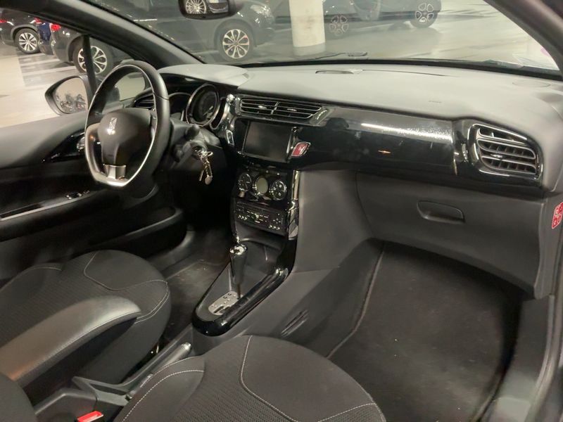 Citroen DS3 1.6 VTi SoChic — zdjęcie 12
