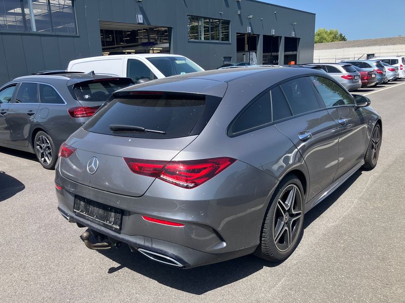 Mercedes-Benz CLA-Klasse CLA 200 d Shooting Brake AMG Line — zdjęcie 5