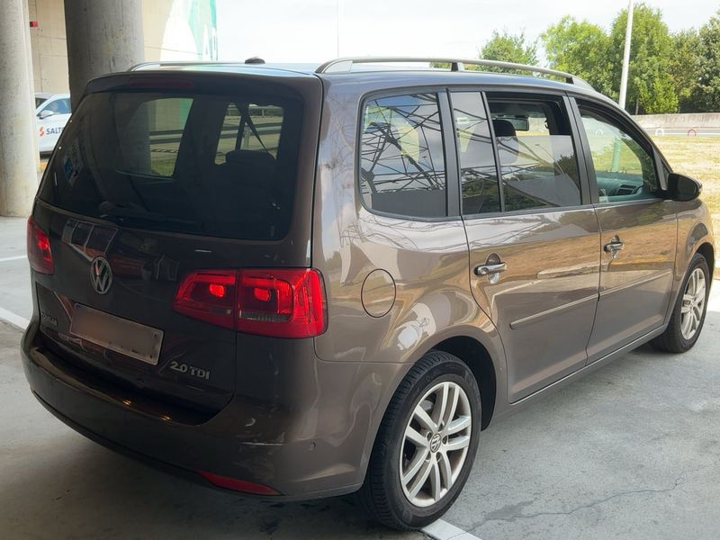 Volkswagen Touran 2.0 TDI Advance 2012 – снимка 8