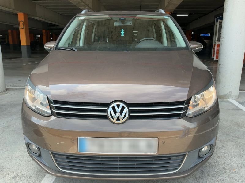 Volkswagen Touran 2.0 TDI Advance 2012 – снимка 14