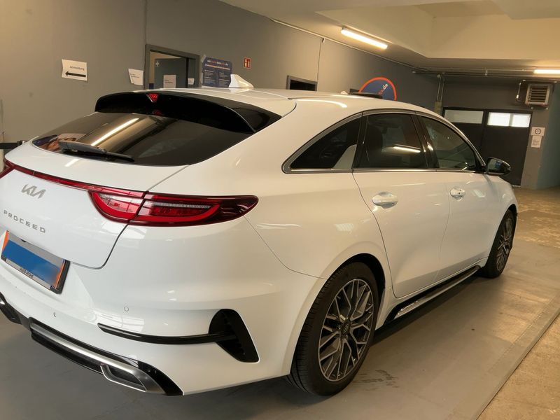 Kia pro_cee'd 1.5 TGDI GT Line — zdjęcie 6