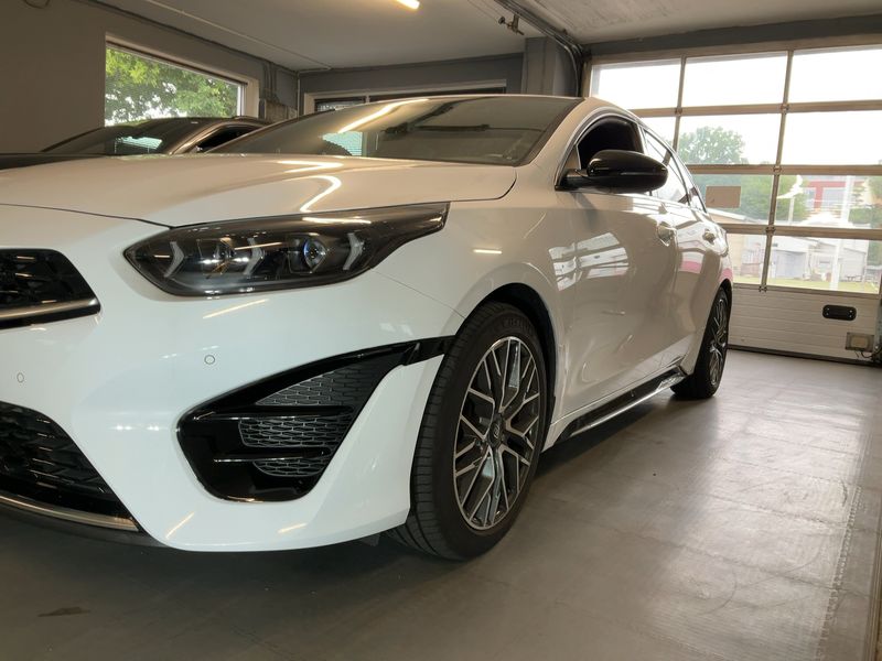 Kia pro_cee'd 1.5 TGDI GT Line — zdjęcie 2