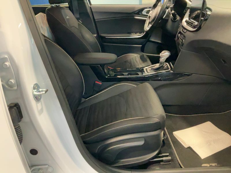 Kia pro_cee'd 1.5 TGDI GT Line — zdjęcie 11
