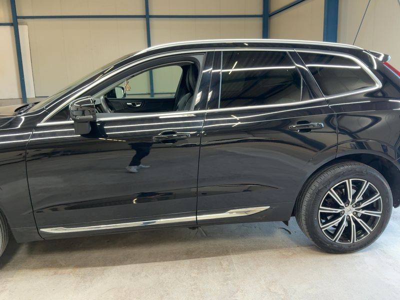 Volvo XC60 2.0 B5 Diesel Mild-Hybrid Inscription AWD — zdjęcie 4