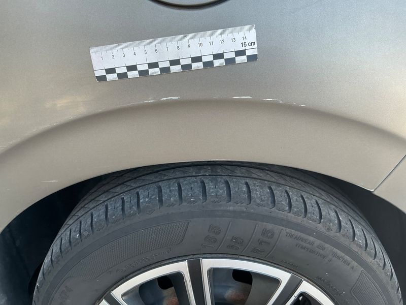 Peugeot 208 1.6 Blue-HDi Active 2015 – снимка 37
