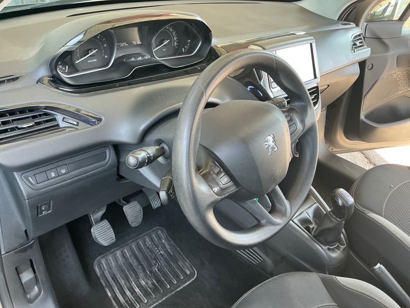 Peugeot 208 1.6 Blue-HDi Active 2015 – снимка 33
