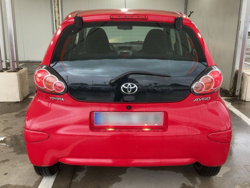 Toyota Aygo 1.0 Live — zdjęcie 5