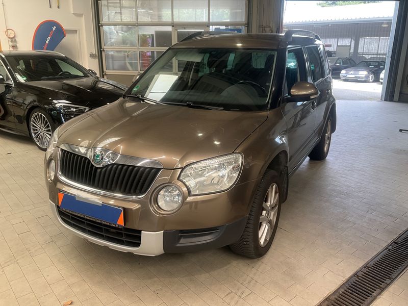 Skoda Yeti 1.2 TSI Ambition Plus Edition — zdjęcie 1