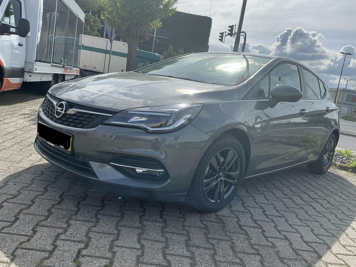 Opel Astra 2020